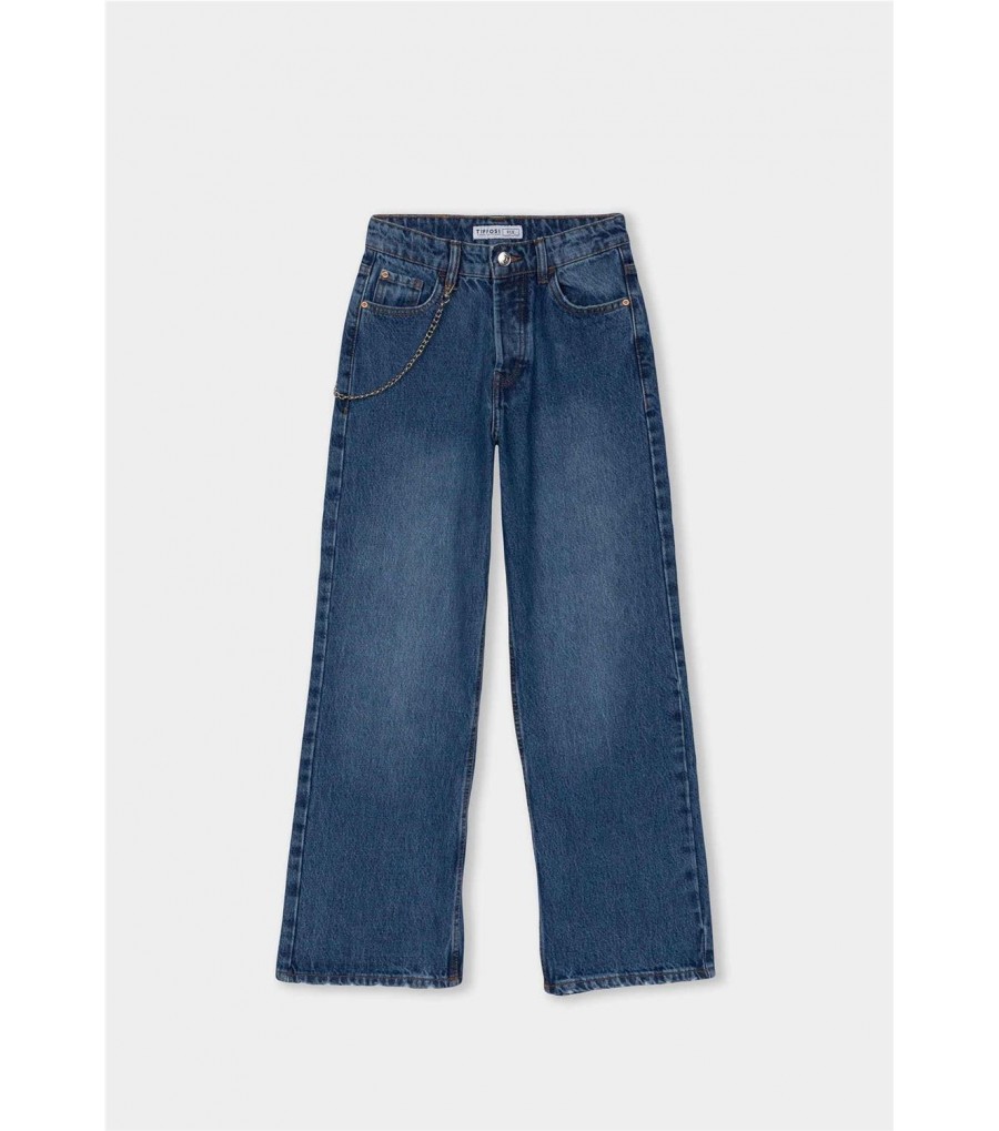 JEANS DE PATA ANCHA CON...