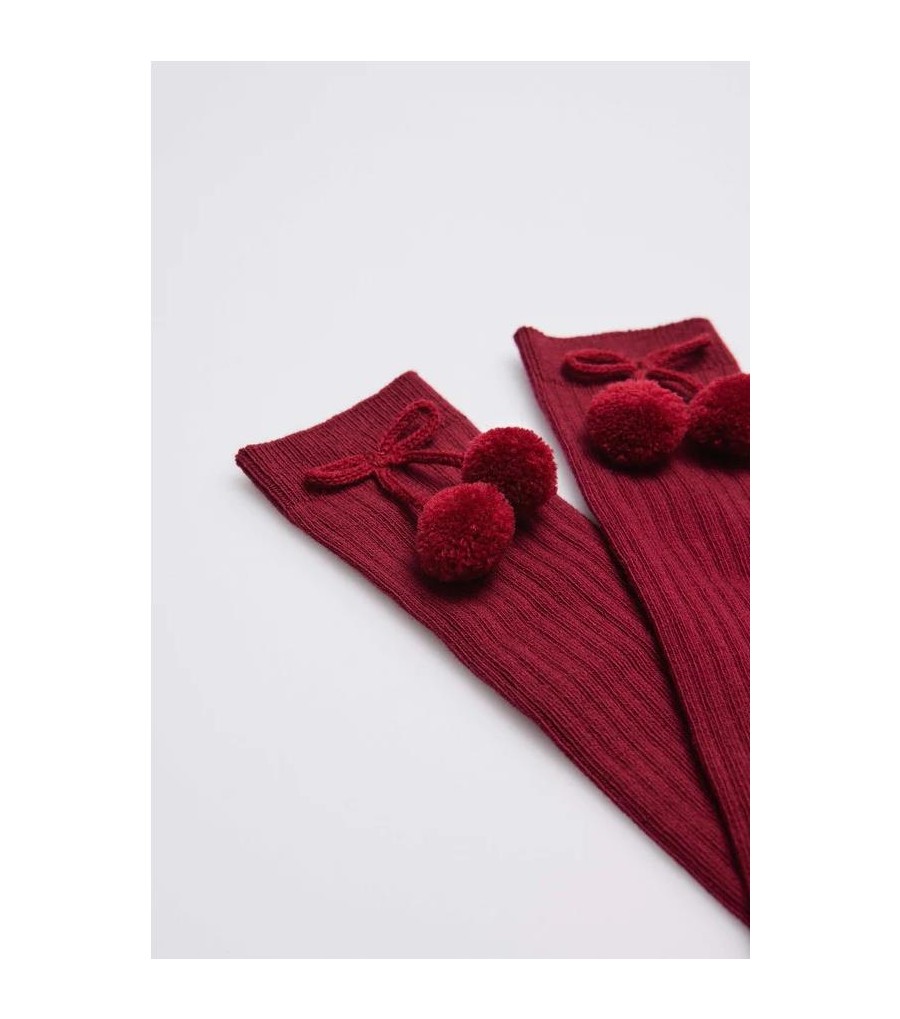 CALCETINES ALTOS POMPONES... 2