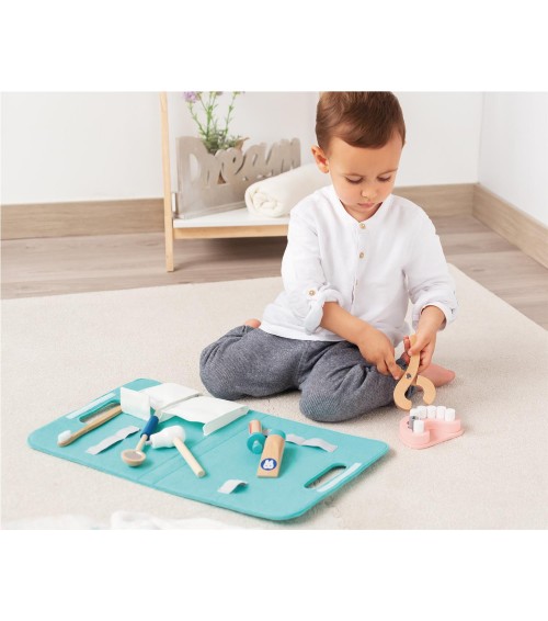 JUGUETE SET DE DENTISTA DE MADERA KIOKIDS 3442