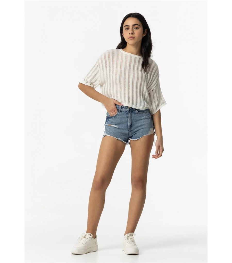 SHORT DENIM CON ROTOS PARA...