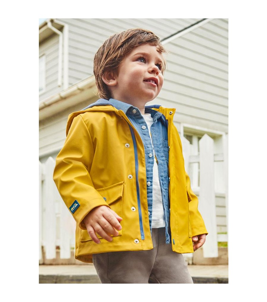 PARKA IMPERMEABLE OREJAS...