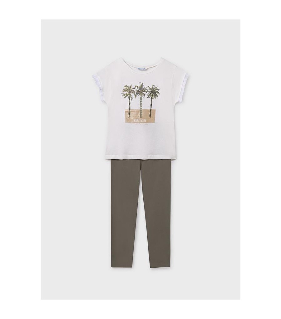 Conjunto legging y camiseta...