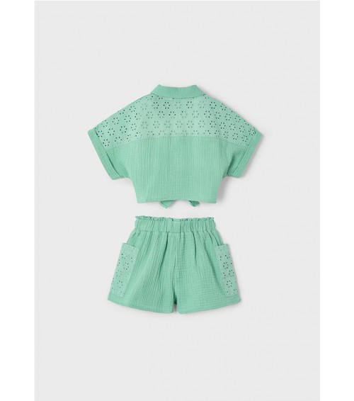 Conjunto pantalón corto perforado y blusa niña 3210