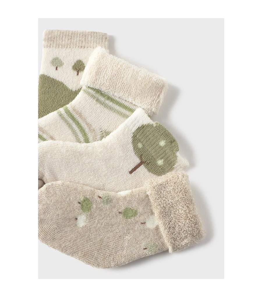 Set 4 calcetines recién...