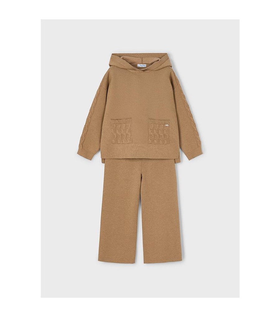 Conjunto pantalón y jersey... 2