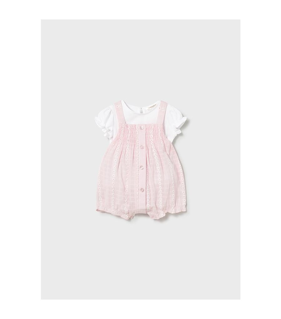 Conjunto peto y camiseta recién...