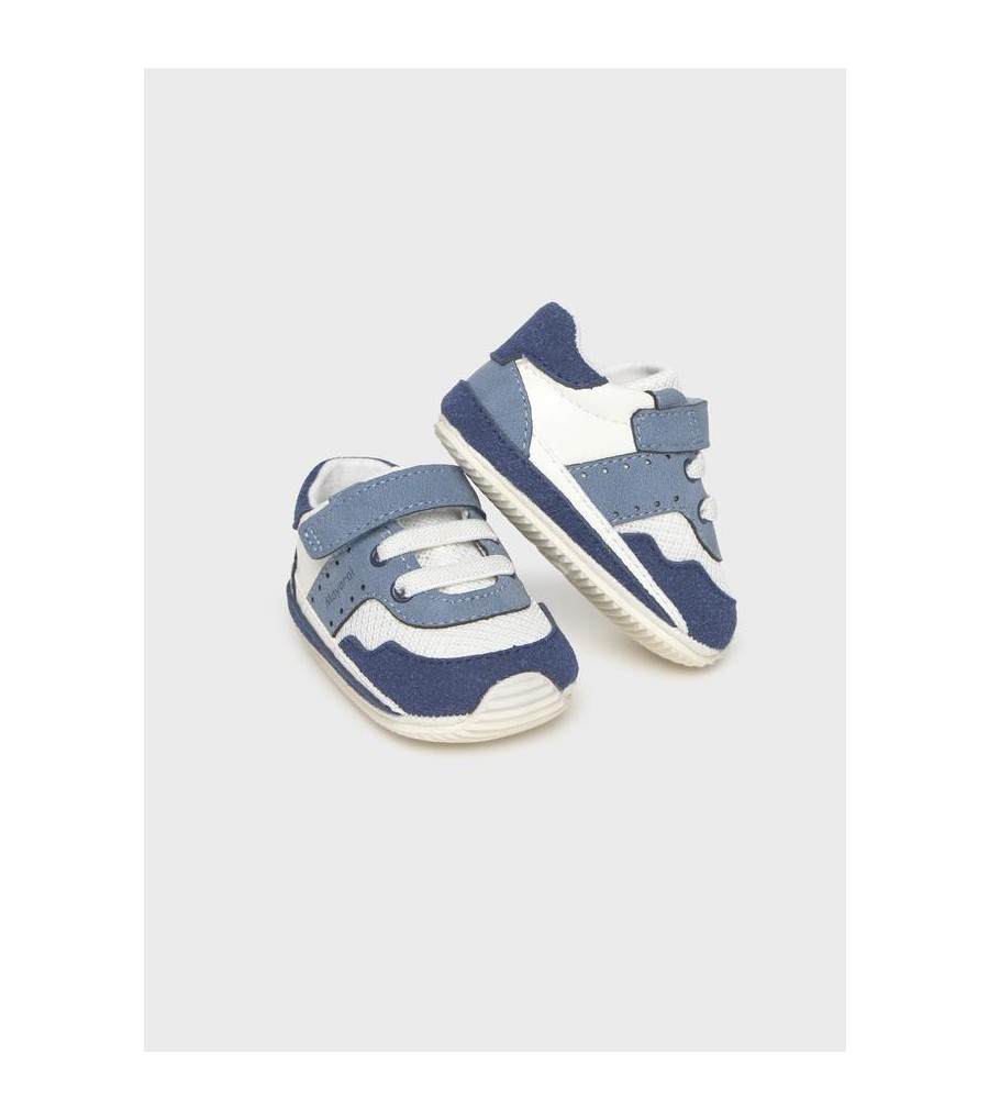 Deportiva recién nacido 9087 2