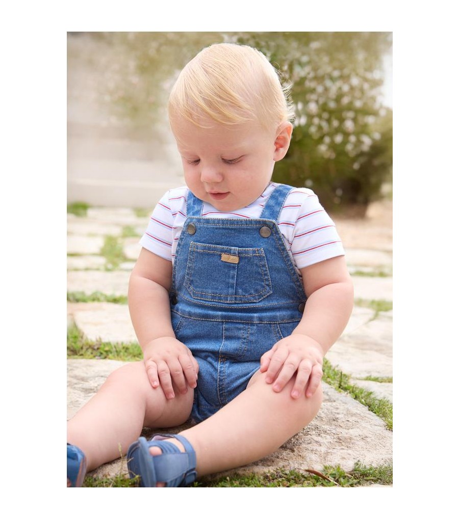 Conjunto peto y camiseta...