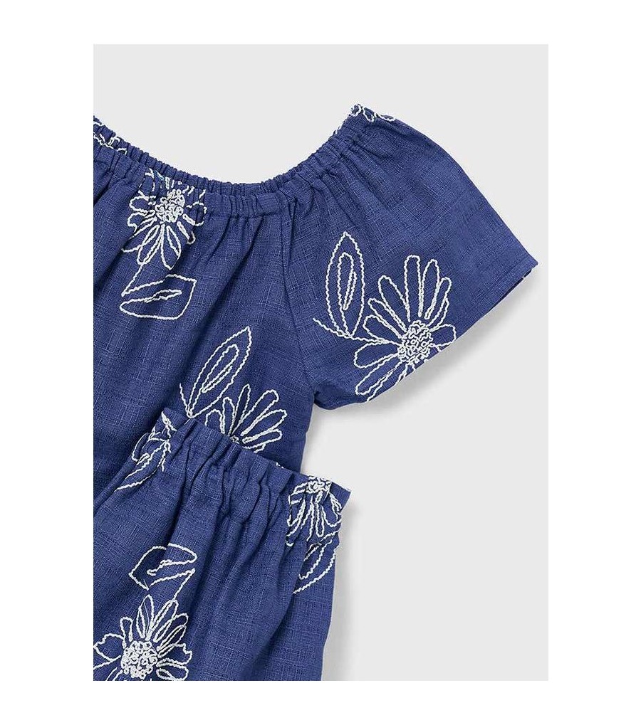 Conjunto falda y camiseta... 2