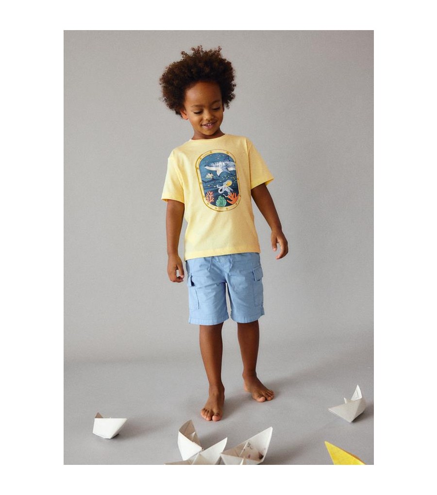 Camiseta con ventana fondo... 2