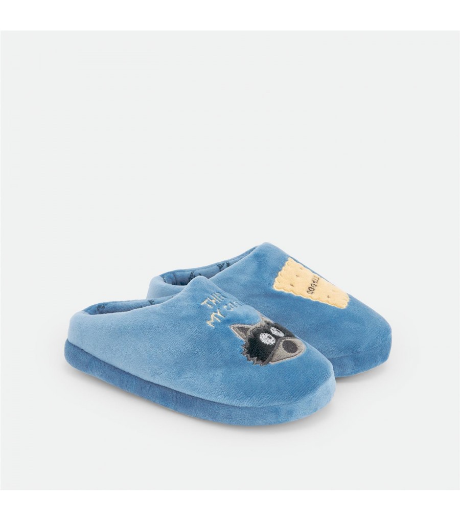 ZAPATILLA DE ESTAR EN CASA...