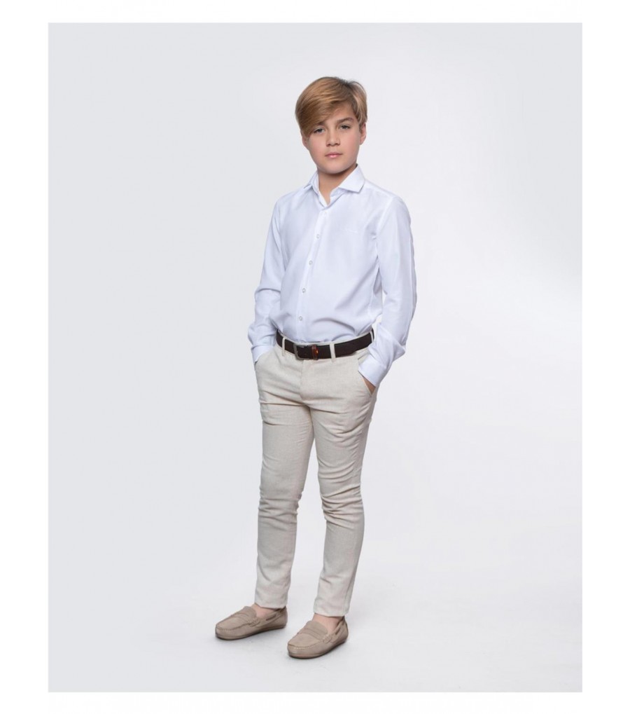PANTALON CHINO CON PINZAS...