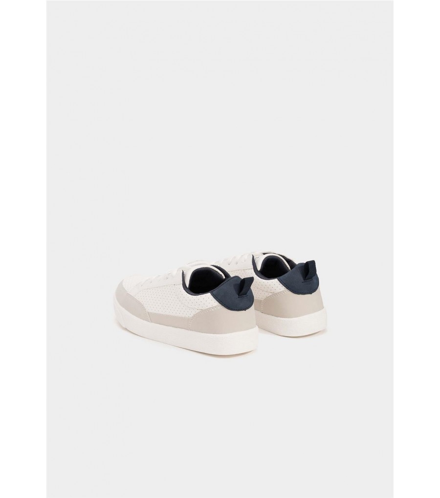 ZAPATILLA BLANCA PARA NINO... 2